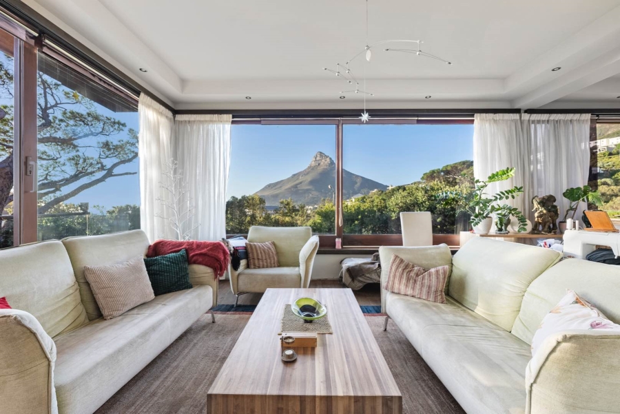 6 Bedroom Property for Sale in Camps Bay Western Cape